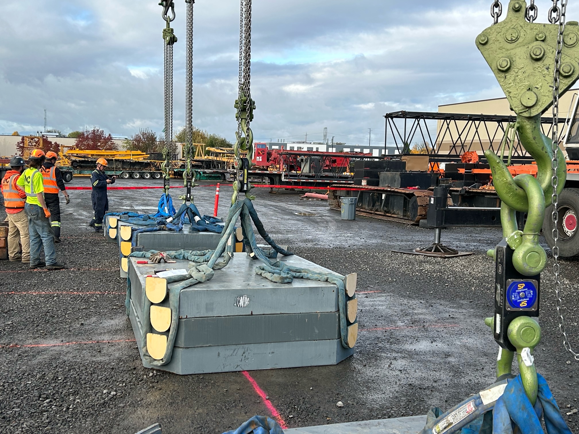 Jobsite photo demonstrating Digital Load Links from LGH.